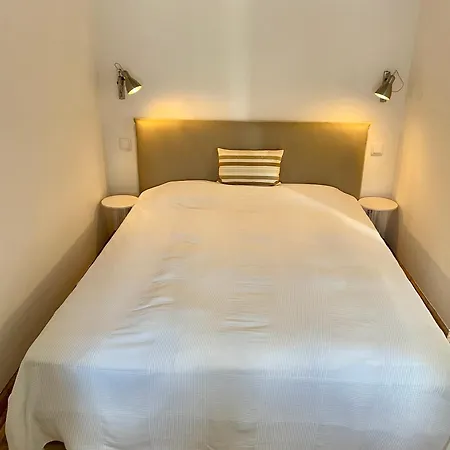 Stilvolles Architekten-cottage Mit Pool Боликейме